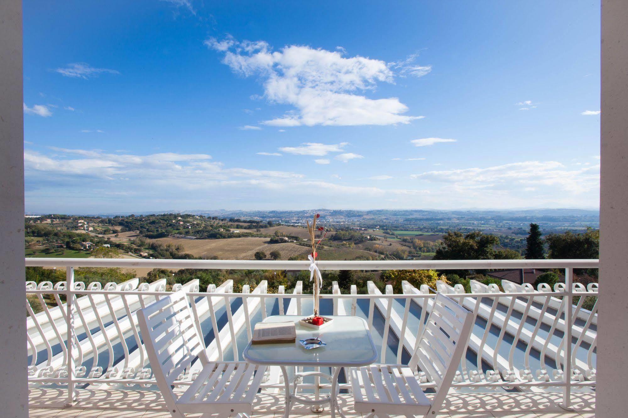 Residence Belohorizonte Macerata Exterior photo
